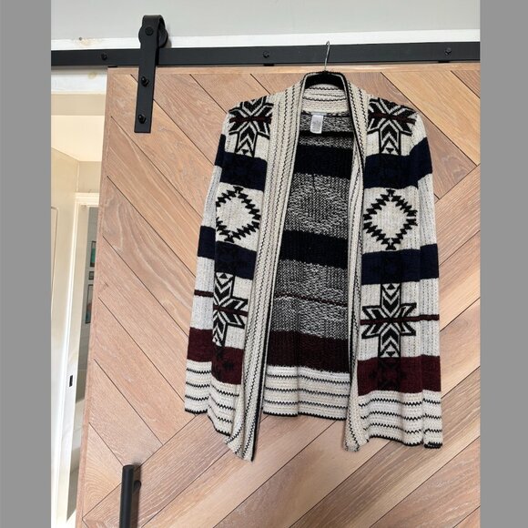 Charlotte Russe winter open-front cardigan - Picture 1 of 3